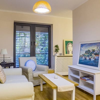 Rent of a cozy 1-room apartment, 35 m², Vračar, Belgrade, Serbia